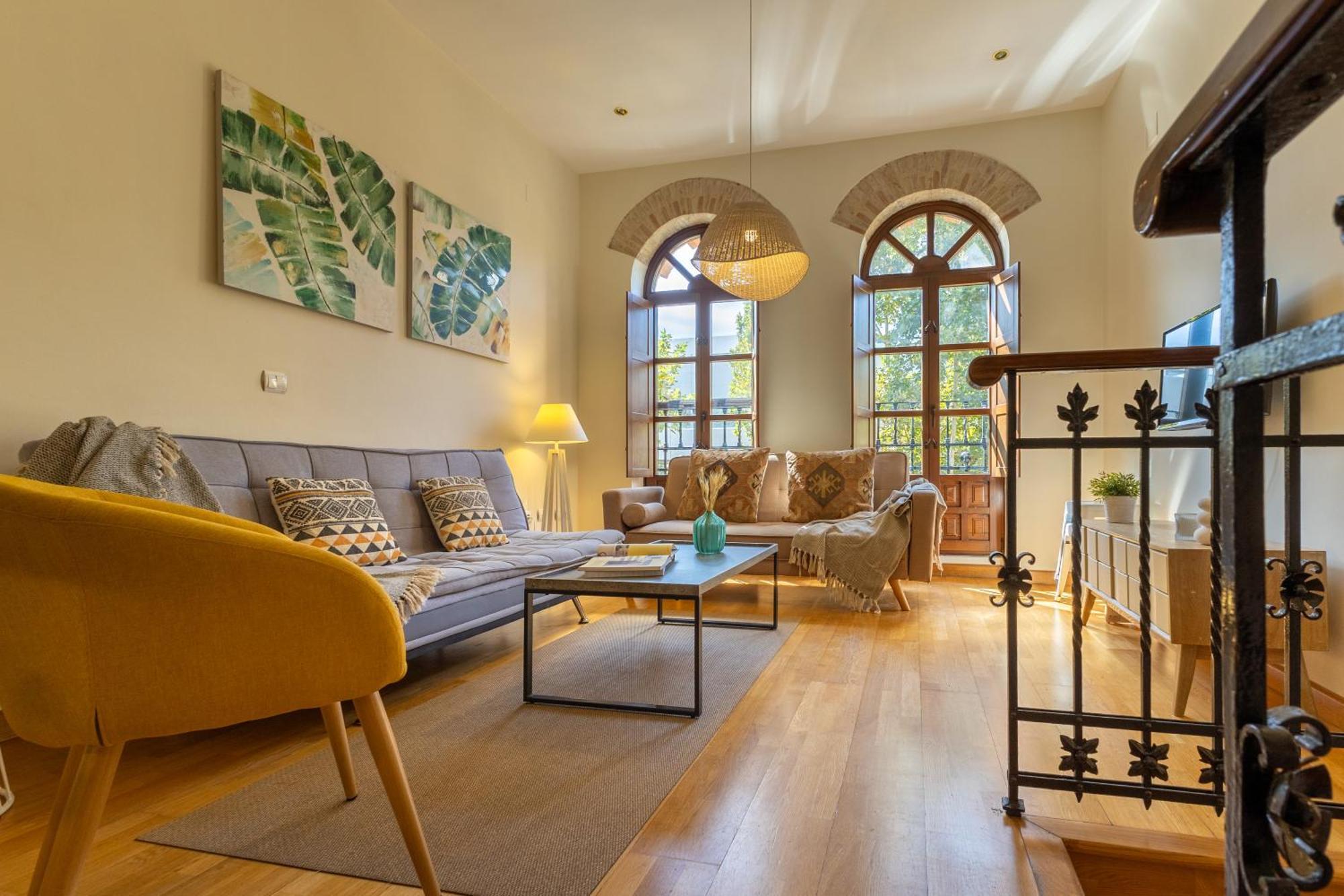 Charming 2 Bedroom At Center By Cityzen