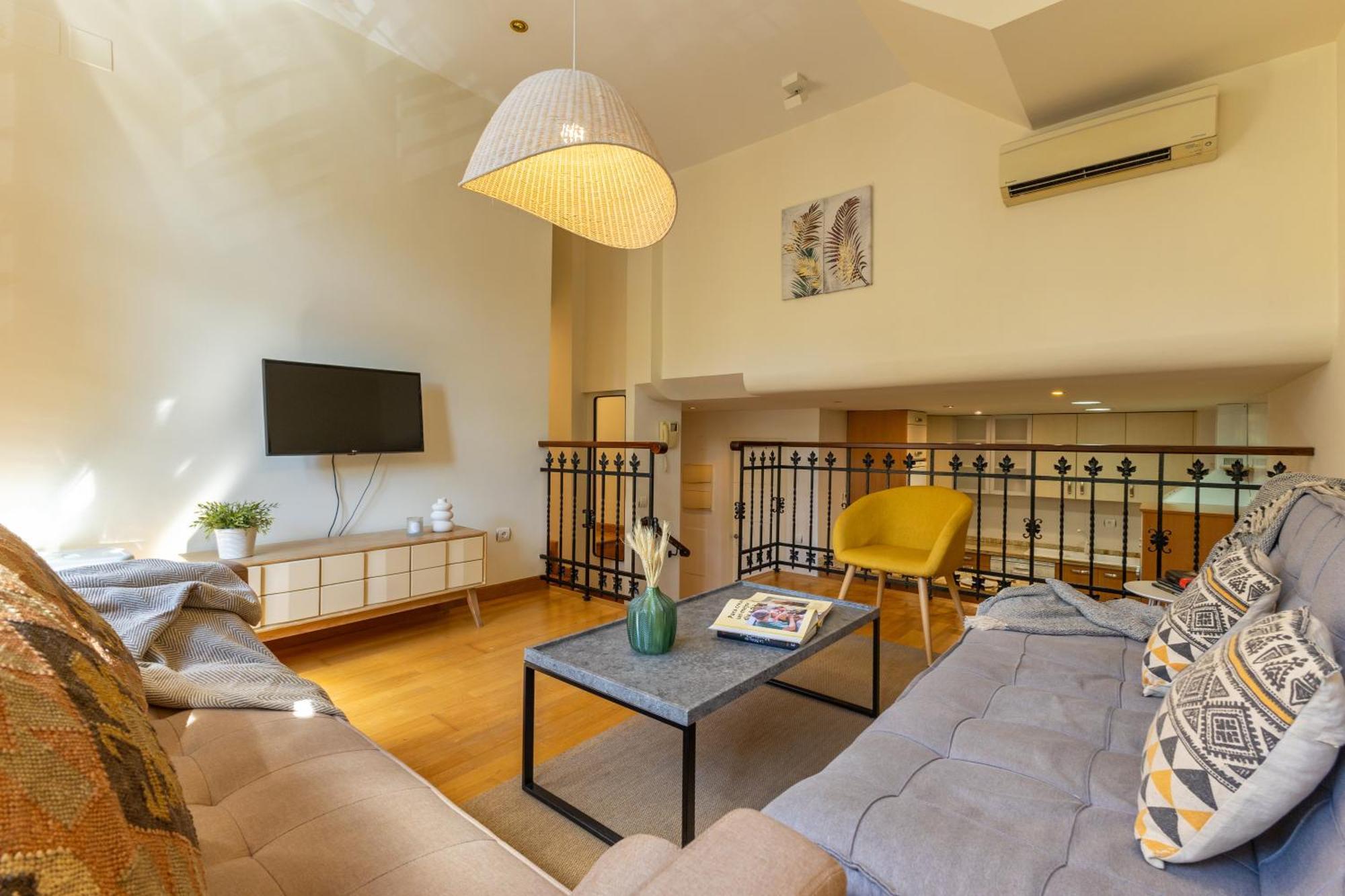 Appartement Charming 2 Bedroom At Center By Cityzen